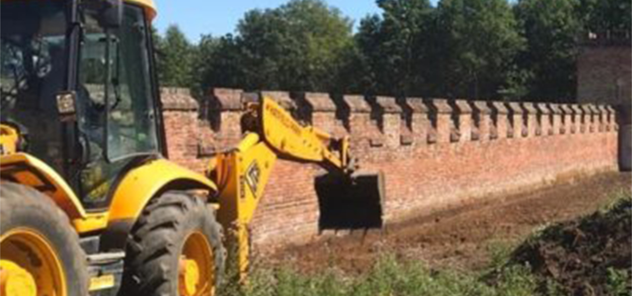 Vineyard works at Hatfield Park