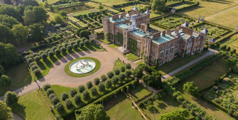 Hatfield Park – space to live, work, meet and relax house and gardens