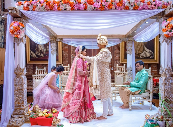 Asian wedding venues - traditional ceremony - Hatfield Park Asian wedding venues - a traditional wedding ceremony - Hatfield Park