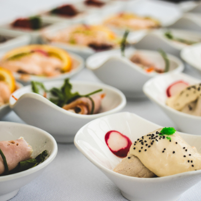 Historic wedding venues - bowl food