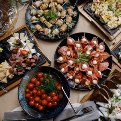 Luxury buffet table - Meeting rooms Hertfordshire