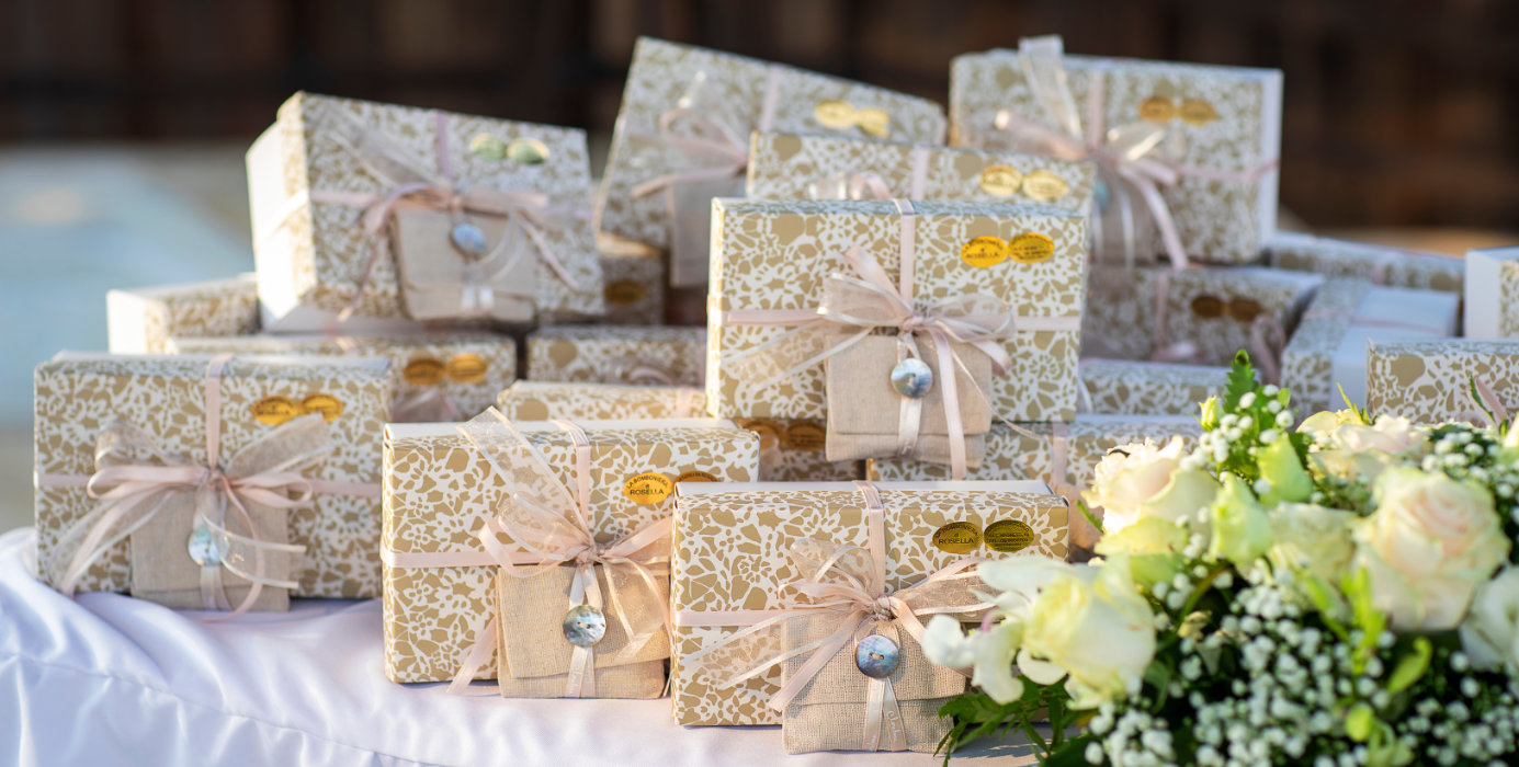 Wedding favour ideas wrapped favours