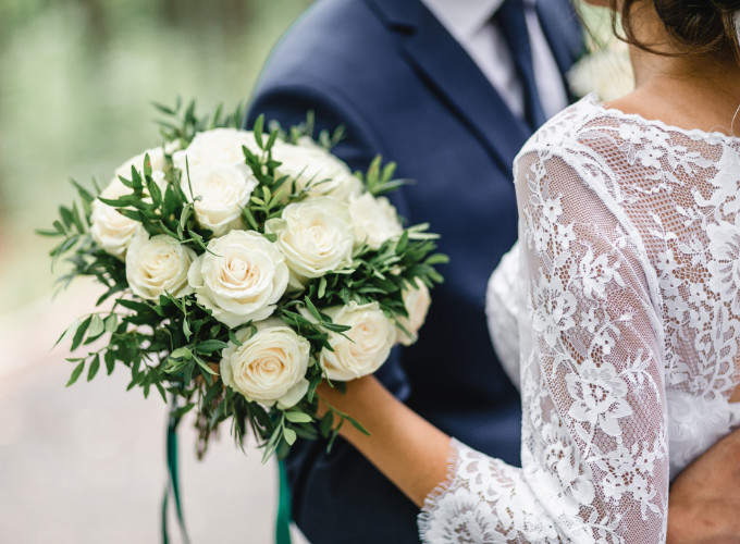 Last minute wedding venues - wedding flowers - Hatfield Park