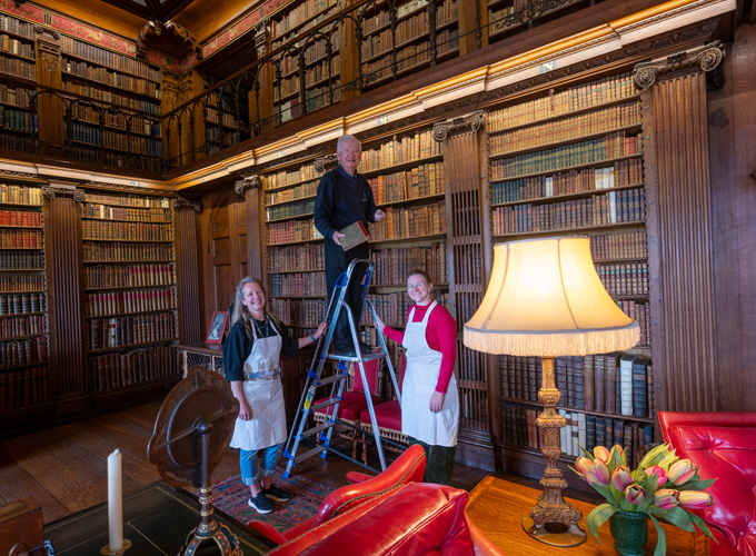 Hatfield Park Volunteering - Archives & Collections