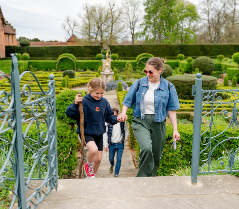 Friends of Hatfield Park - the gardens