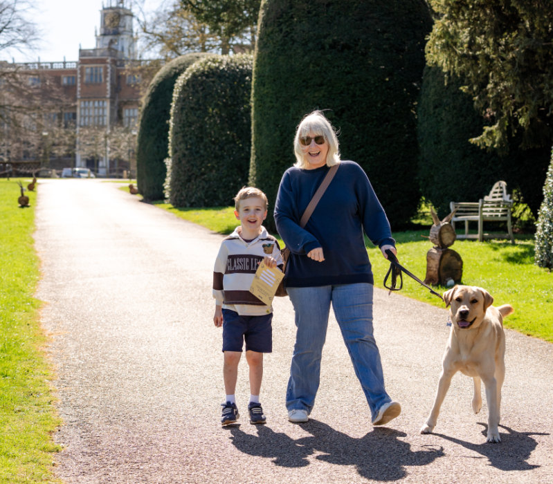 Hatfield Park - family walking their dog -memberships