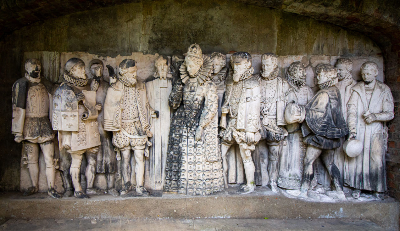 Stone Frieze of Queen Elizabeth