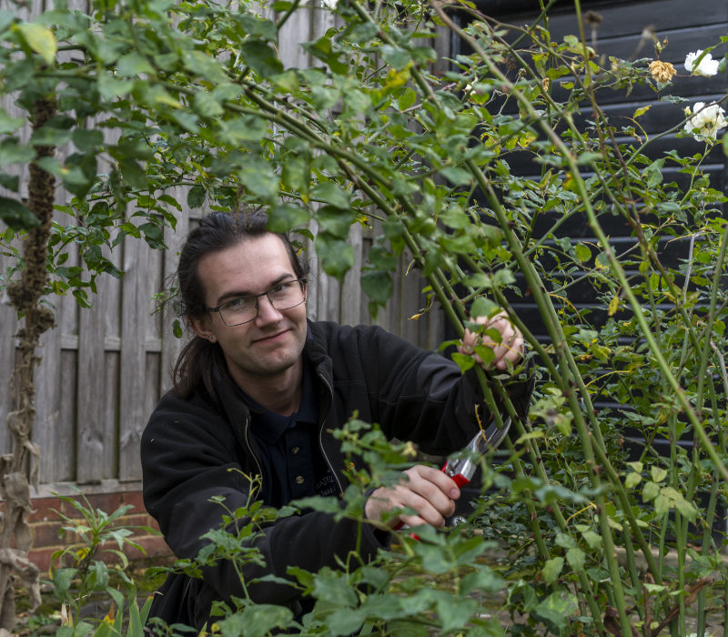 Volunteers at Hatfield Park - Gardens
