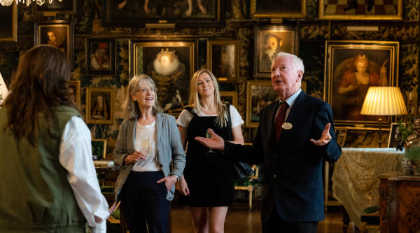 Guided tours of Hatfield House